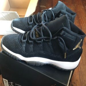 Best 25+ Deals for Air Jordan 11 Heiress | Poshmark
